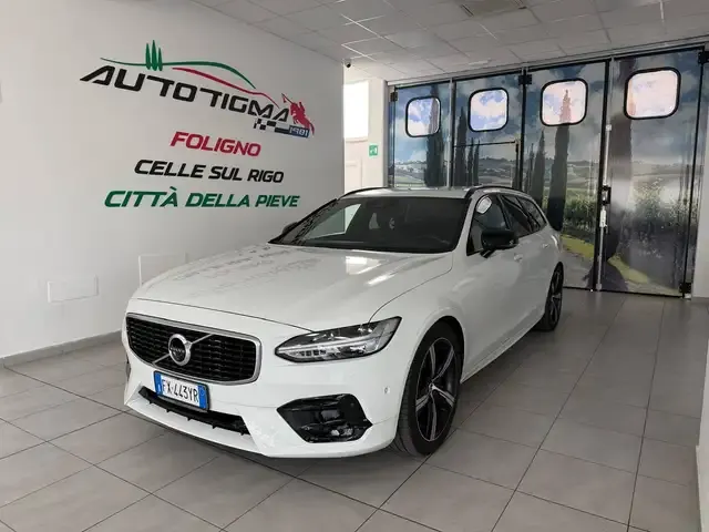 Volvo V90