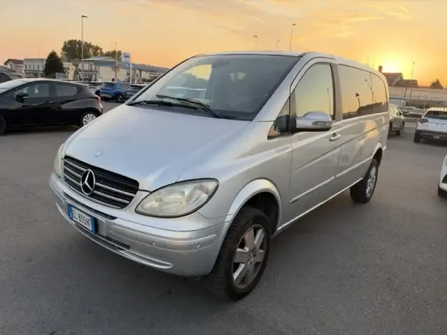 Mercedes-Benz Viano