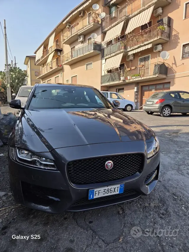 Jaguar XF 1ª serie (X250)