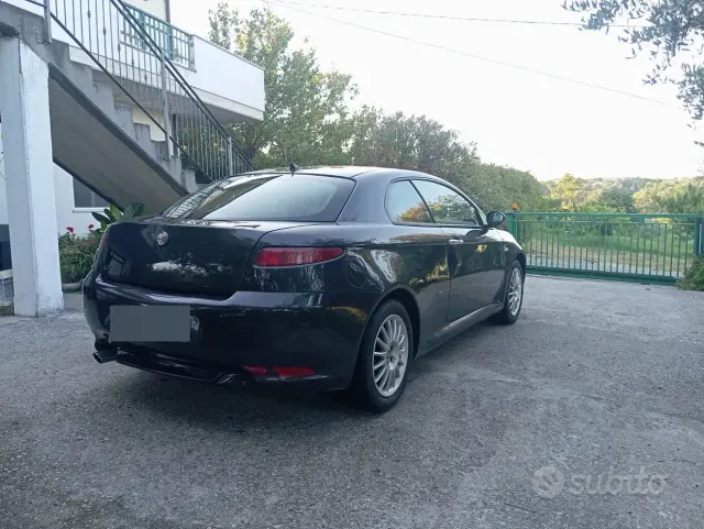 Alfa Romeo GT