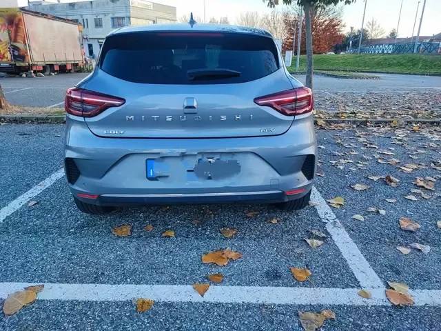 Mitsubishi Colt