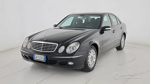Mercedes-Benz Classe E (W/S211)