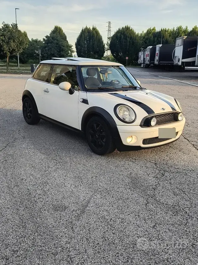 MINI Mini 3ª serie (R56)