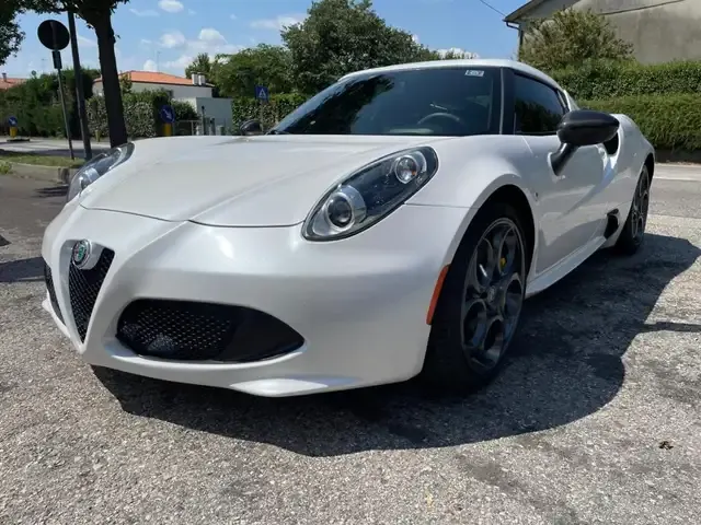 Alfa Romeo 4C