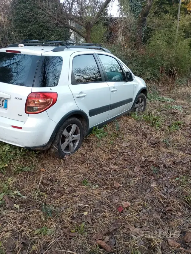 Suzuki SX4
