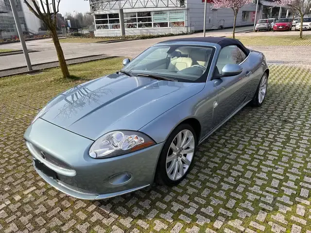 Jaguar XK