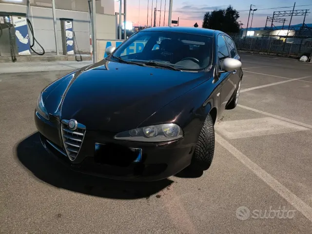 Alfa Romeo 147