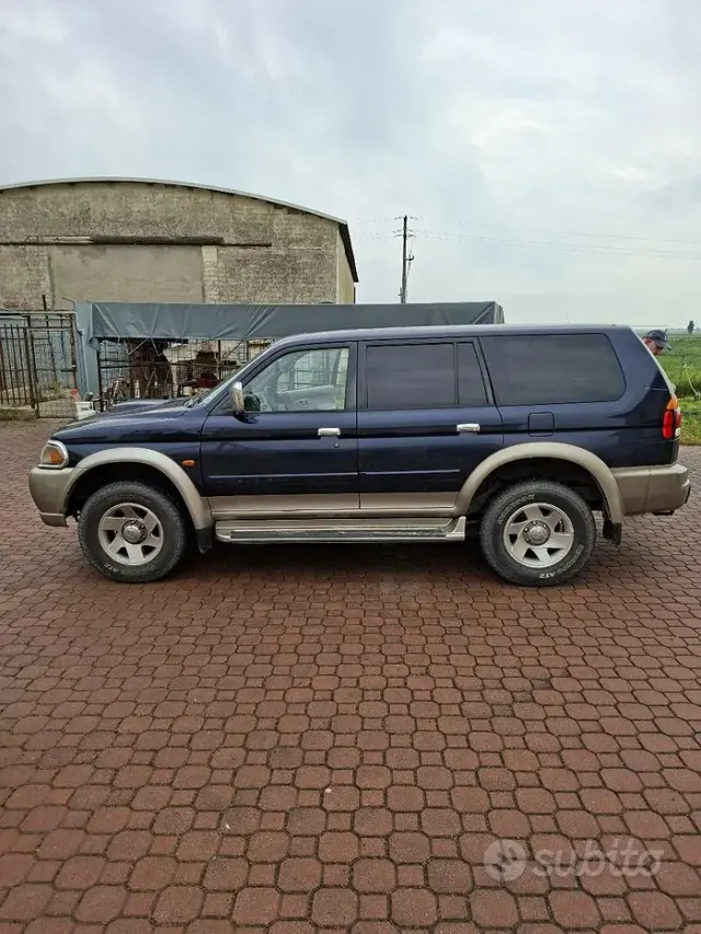 Mitsubishi Pajero (2000-2007)