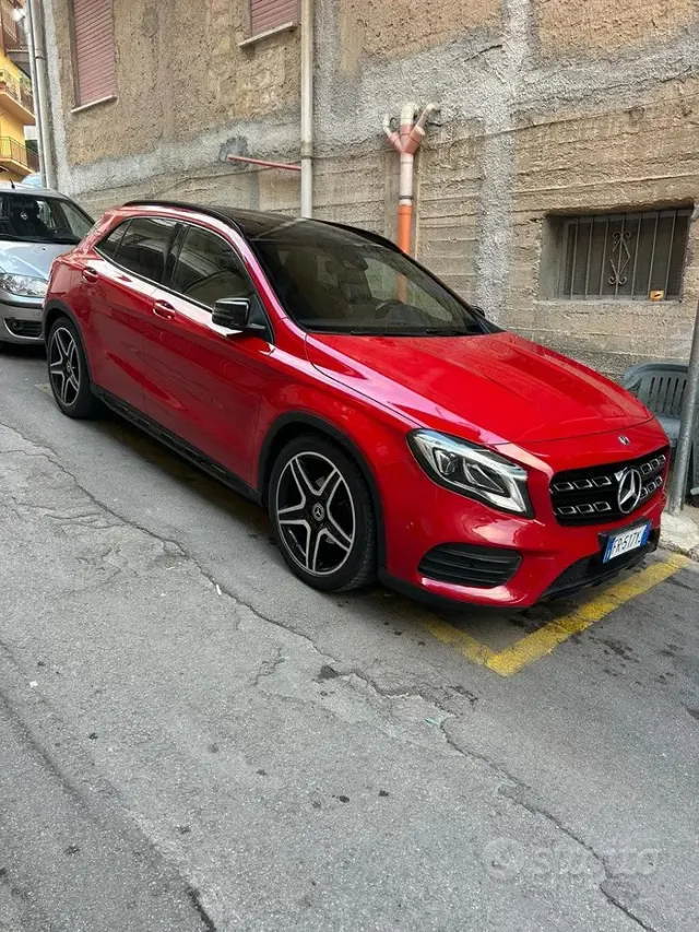 Mercedes-Benz GLA (X156)