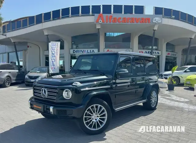 Mercedes-Benz G 400