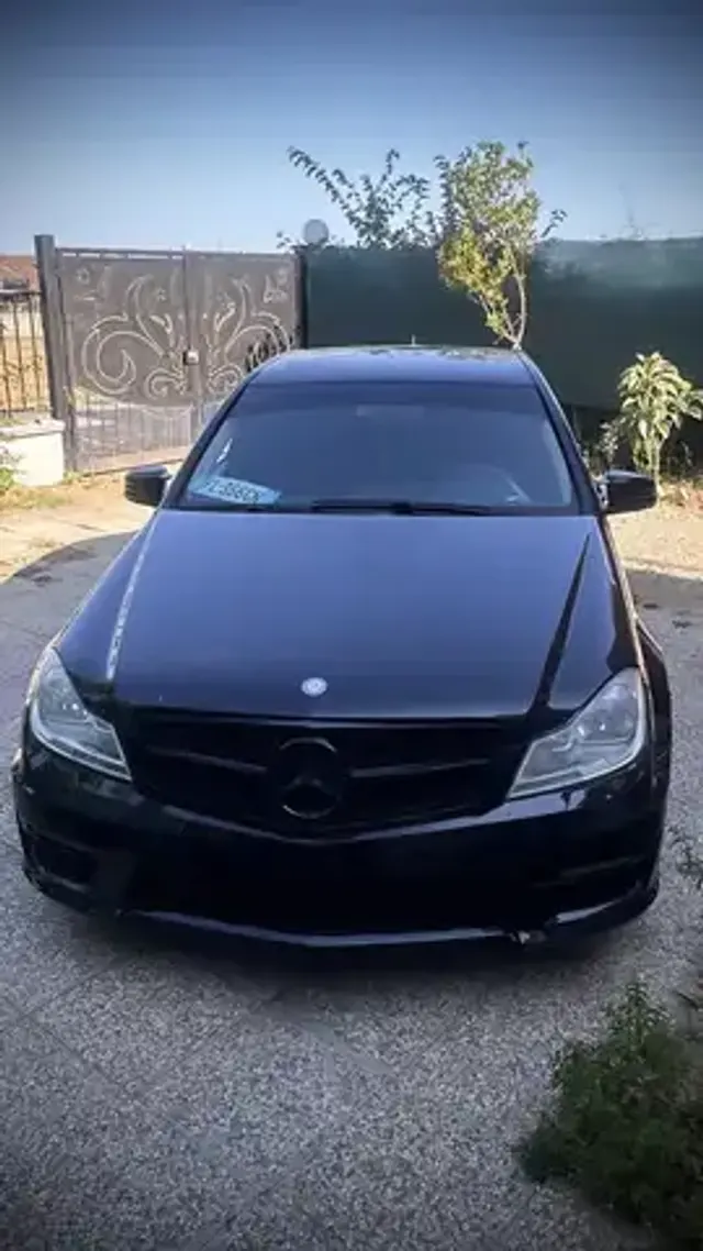 Mercedes-Benz C 180