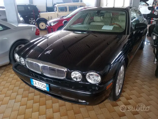 Jaguar XJ (X350-X358-X359)