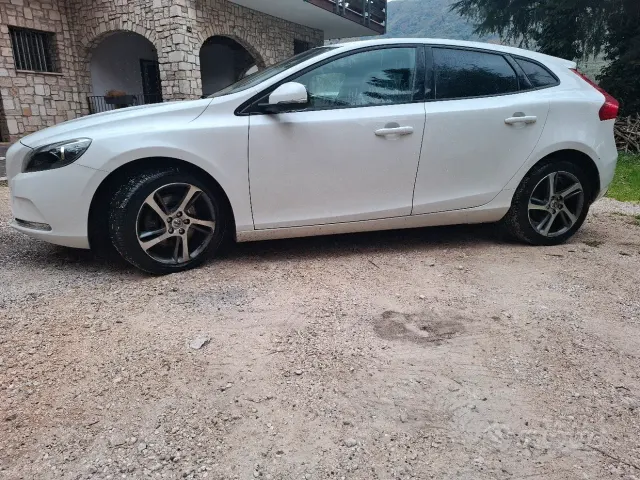 Volvo V40 CC (2012-2020)