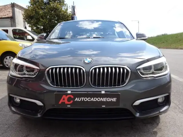 BMW 118