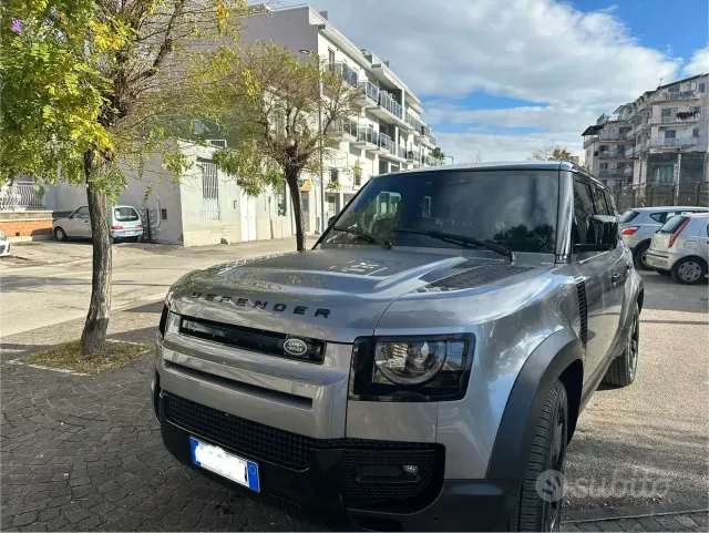 Land Rover Defender (2019)