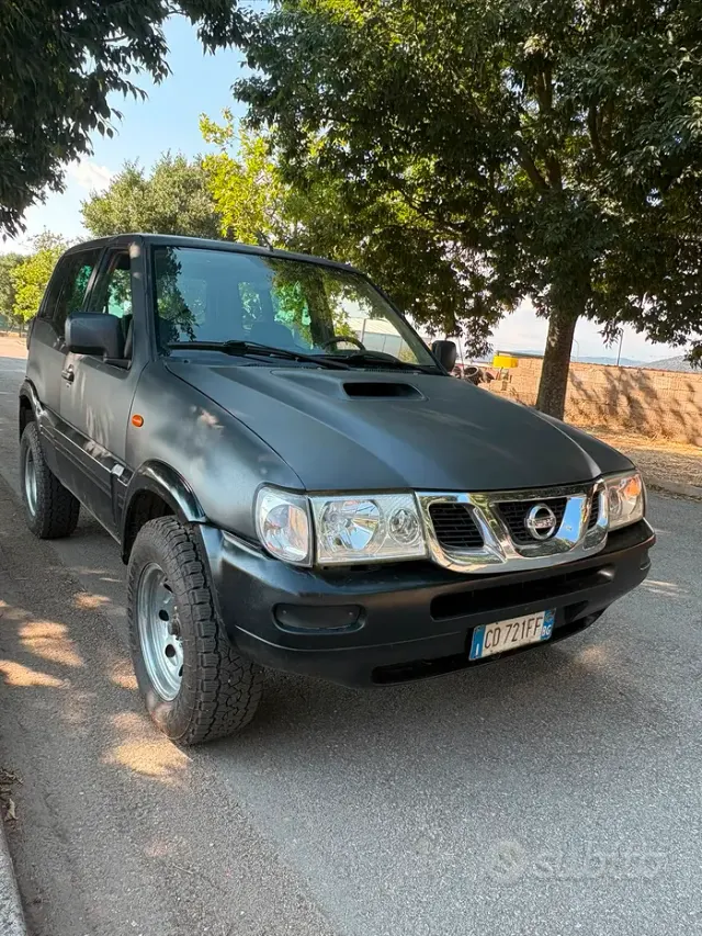 Nissan Terrano II