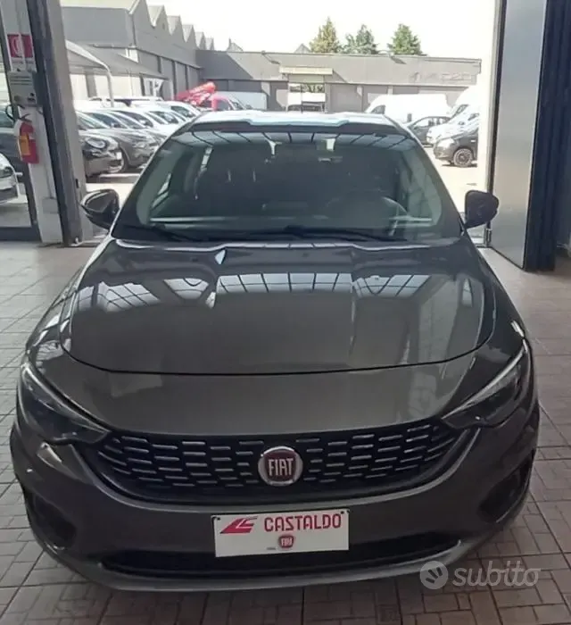 Fiat Tipo (2015-->)