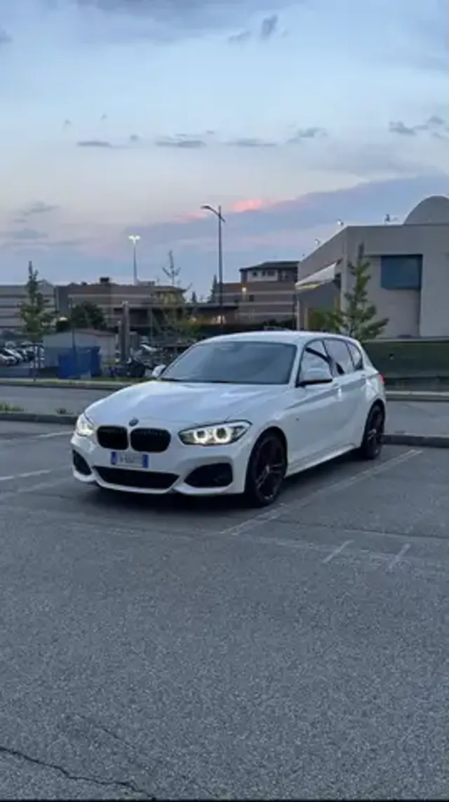 BMW 114