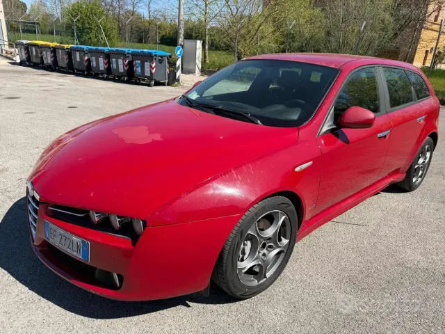 Alfa Romeo 159