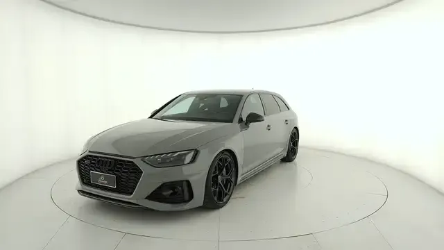 Audi RS4