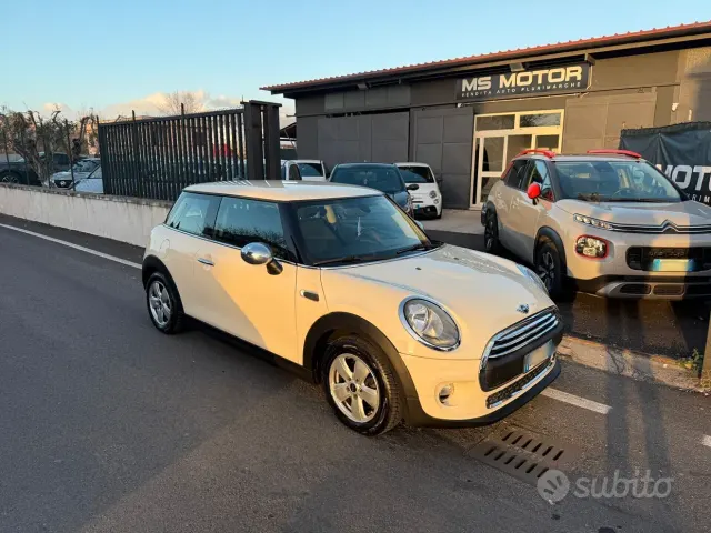 MINI Mini 4ª serie (F56)
