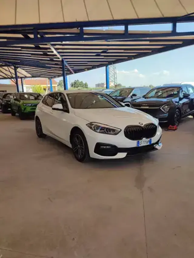 BMW 118