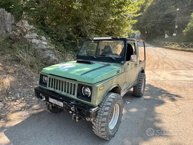 Suzuki Samurai
