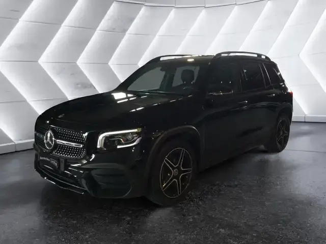 Mercedes-Benz GLB 200