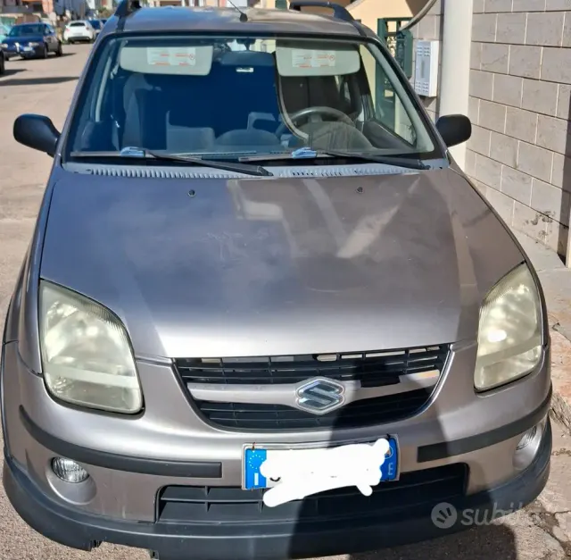 Suzuki Ignis 1ª serie