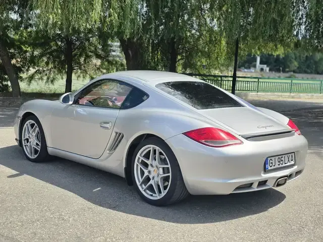 Porsche Cayman