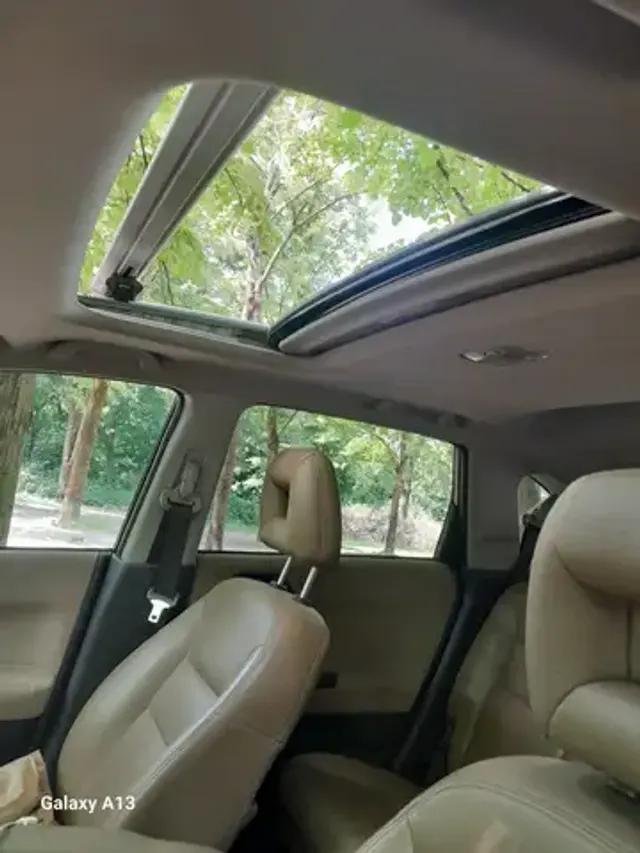 Honda FR-V