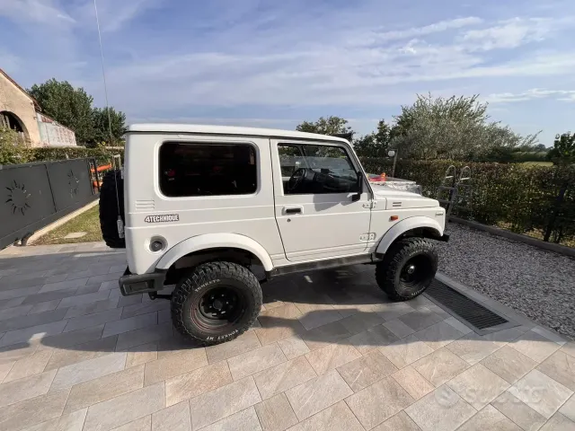 Suzuki SJ400/Samurai