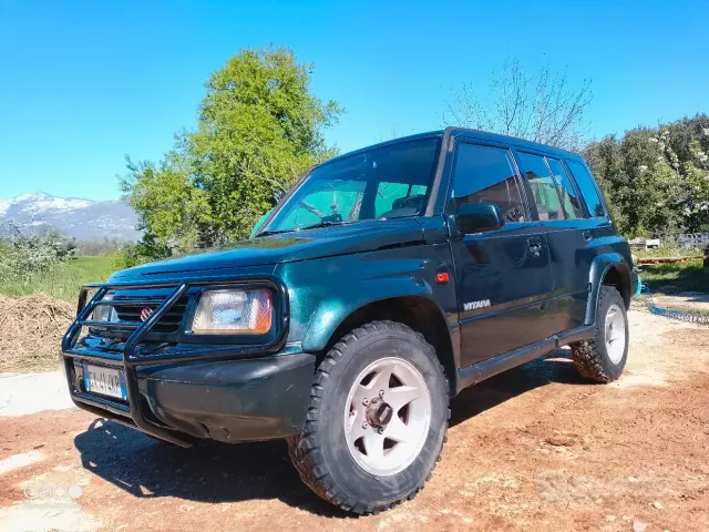 Suzuki Vitara/Sidekick