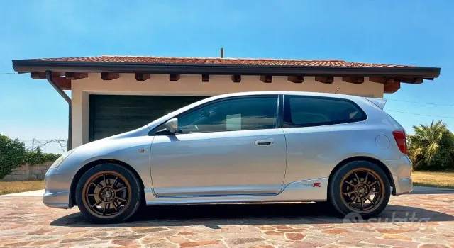 Honda Civic 7ª serie
