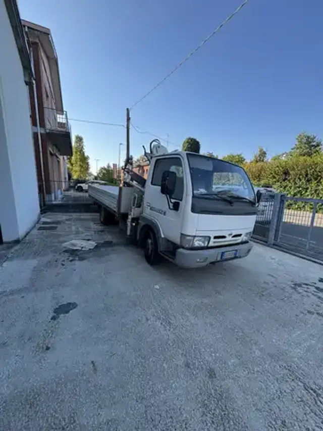 Nissan Cabstar