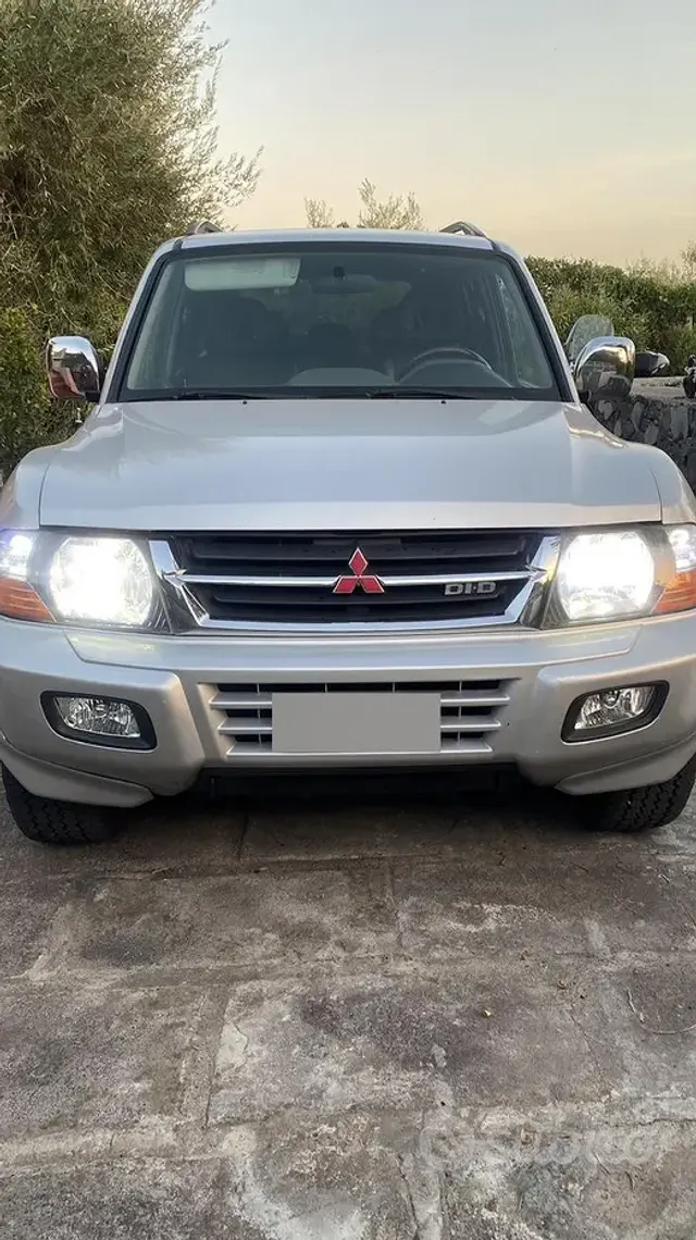 Mitsubishi Pajero (2000-2007)