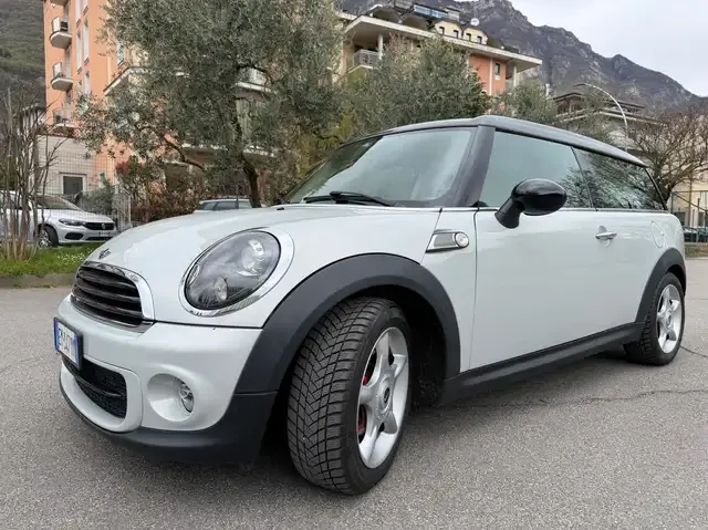 MINI One D Clubman