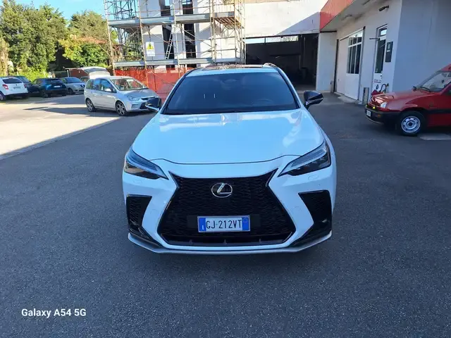 Lexus NX 200t