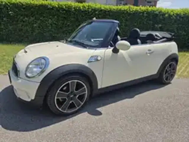 MINI Cooper S Cabrio