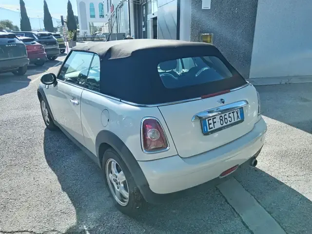 MINI One Cabrio