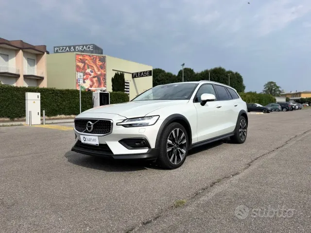 Volvo V60 CC (2018-2024)