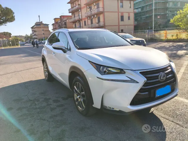 Lexus NX 1ª serie