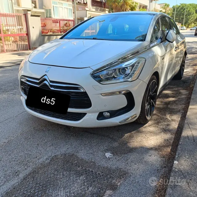 DS DS 5