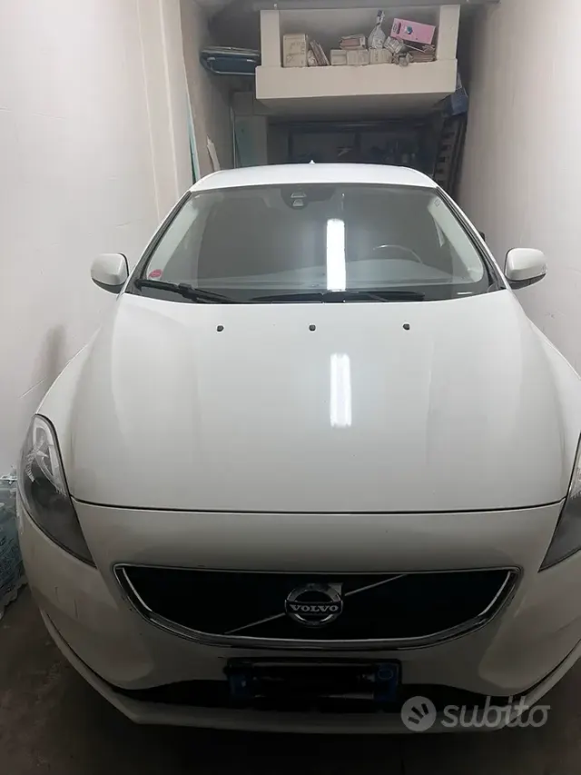Volvo V40 (2012-2020)
