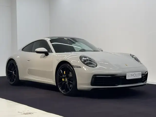 Porsche 992