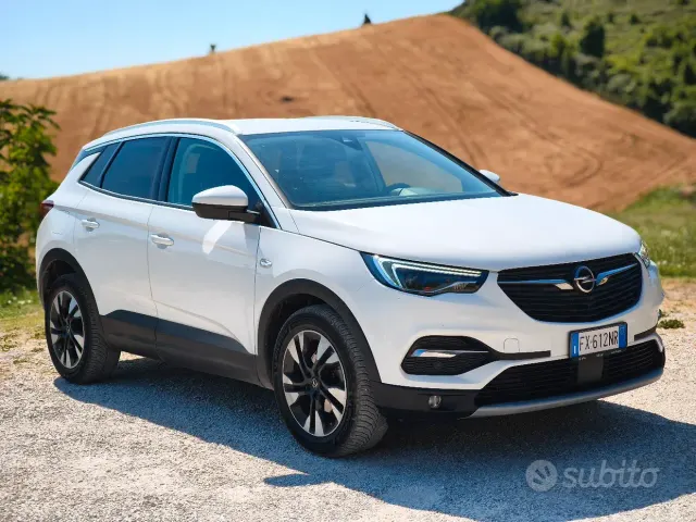 Opel Grandland 1ª serie