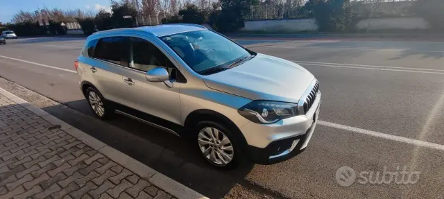 Suzuki S-Cross