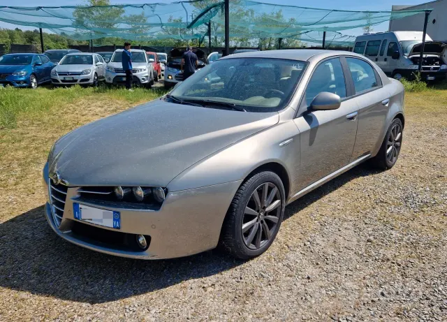 Alfa Romeo 159