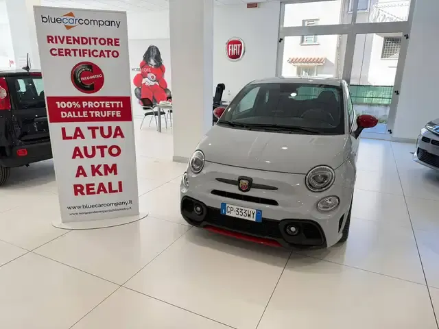 Abarth 695