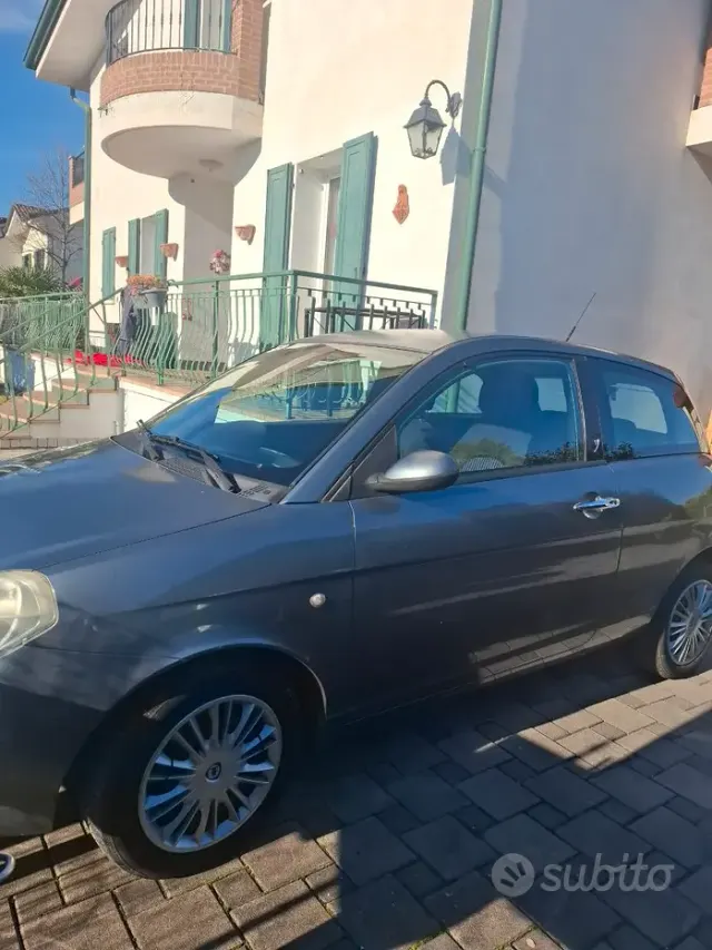 Lancia Ypsilon 2ª serie